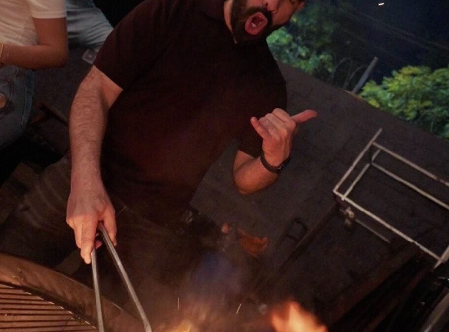 Más que carnitas: El arte de llevar el cerdo a la alta parrilla.